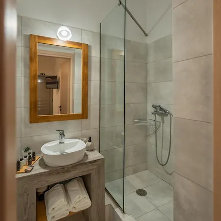 Apartamento Yiasemi *